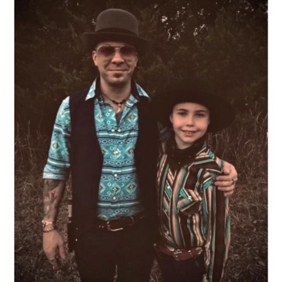 Meet your Posher, Brad - Picture 1 of 1